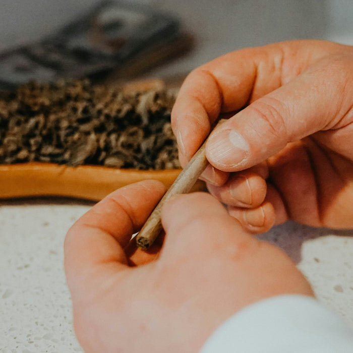 The Art of Rolling: Trips, Tricks & Hacks For Perfect Joints