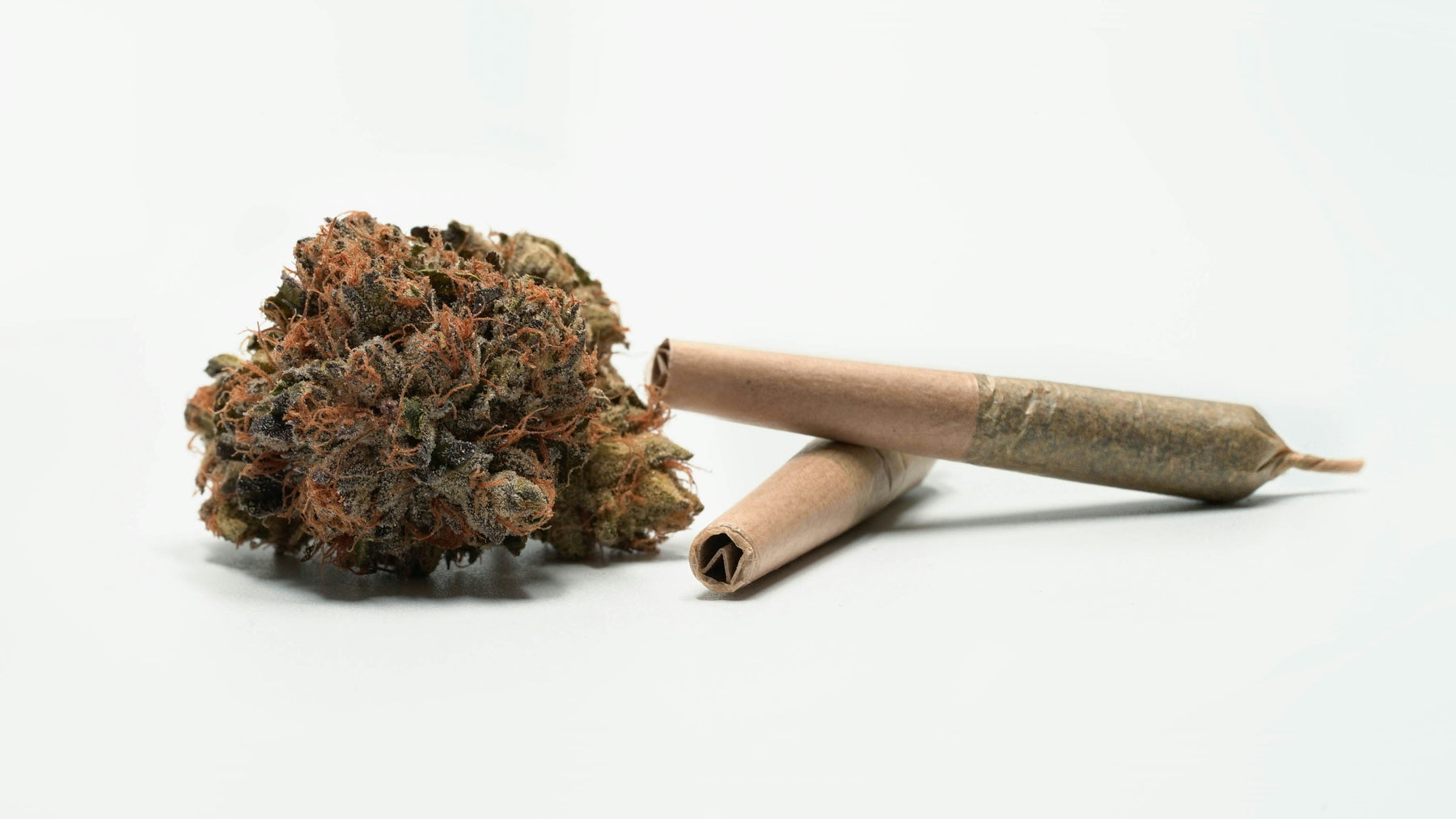 THC Flower vs. THCA Prerolls: Convenience vs Ritual